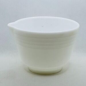 Vintage Pyrex Hamilton Beach Ribbed Mixing‎ Bowl Opal White Milk Glass Retro